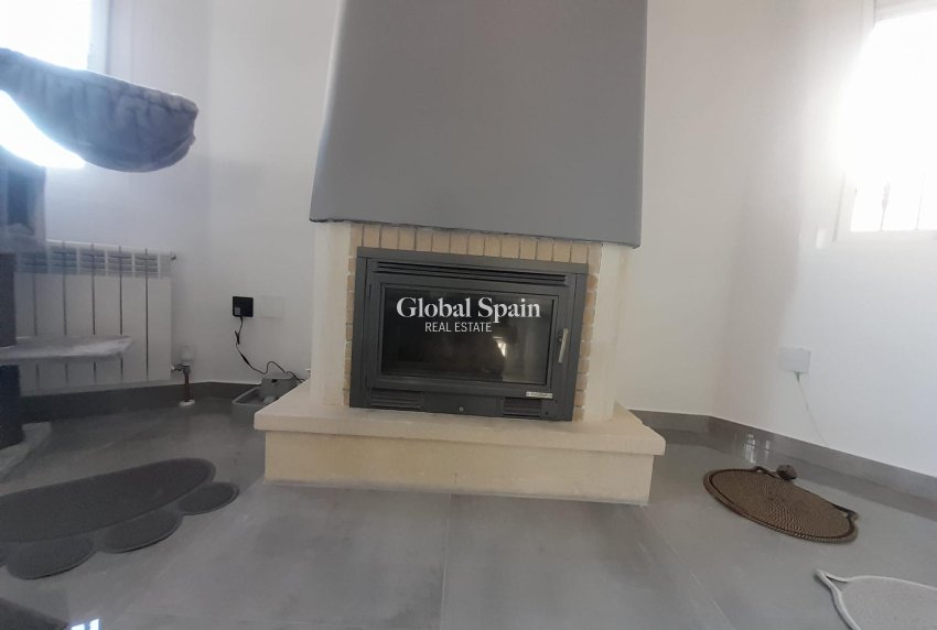 Resale - VILLA -
MAZARRÓN - Camposol