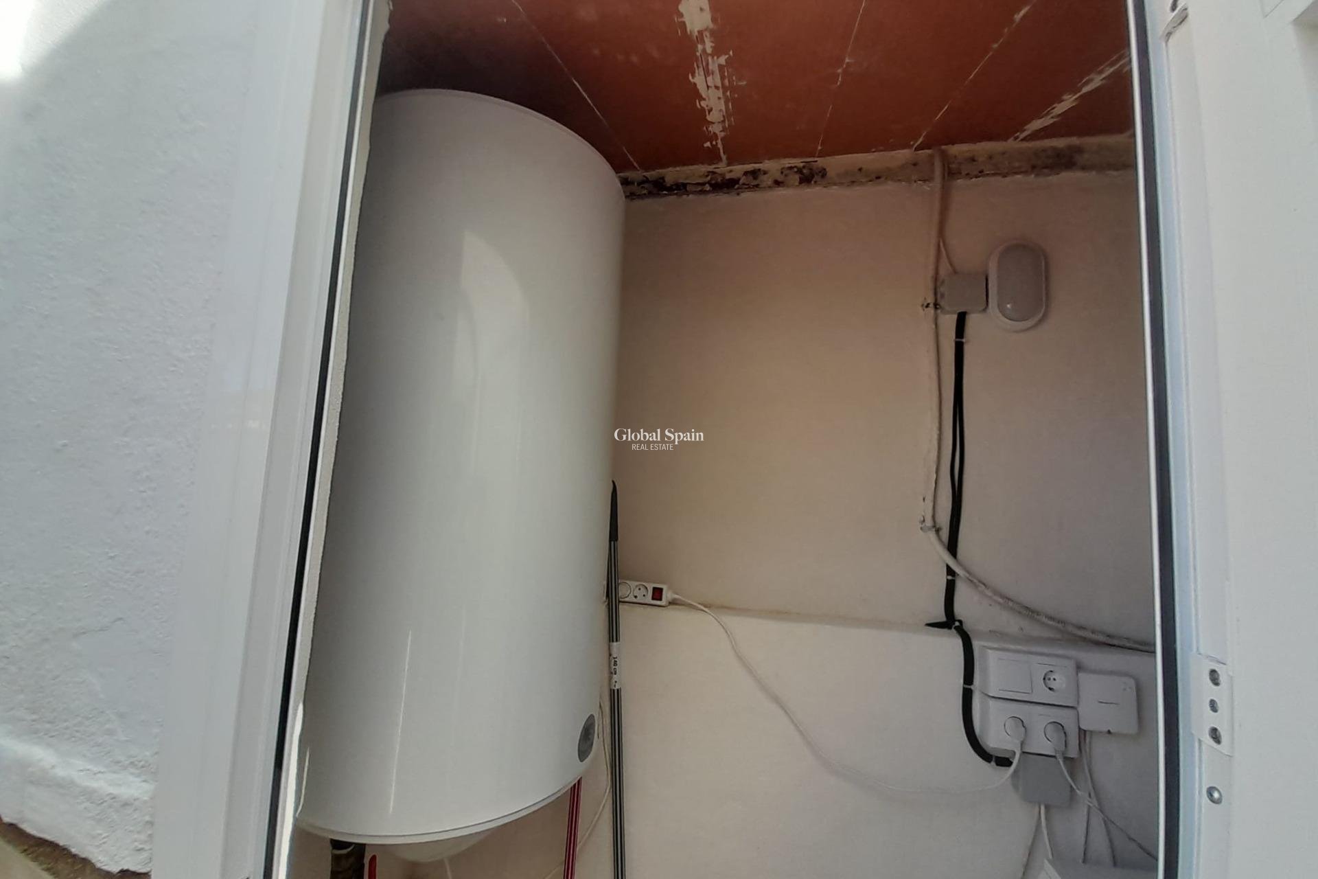 Resale - VILLA -
MAZARRÓN - Camposol