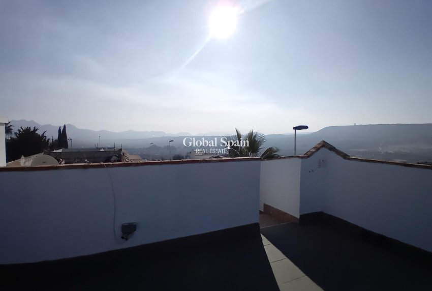Resale - VILLA -
MAZARRÓN - Camposol