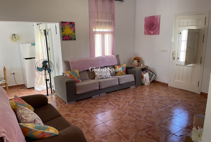 Resale - VILLA -
MAZARRÓN - Inland