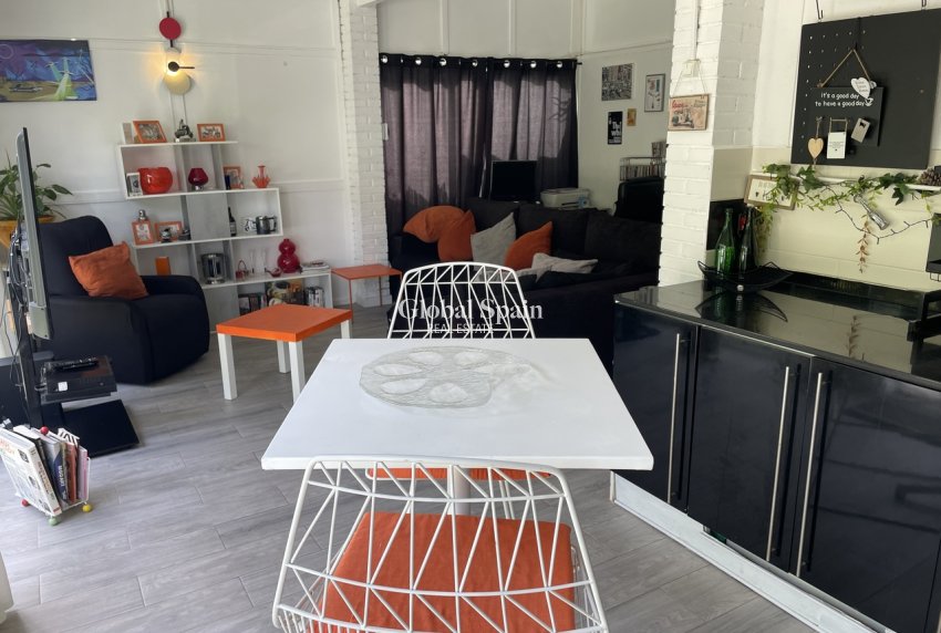 Resale - VILLA -
MAZARRÓN - Inland