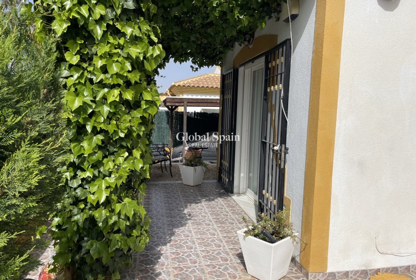 Resale - VILLA -
MAZARRÓN - Inland