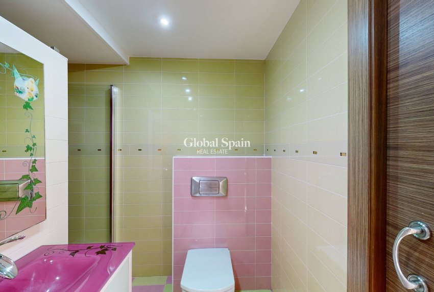 Resale - VILLA -
MOLINA DEL SEGURA - Torrealta