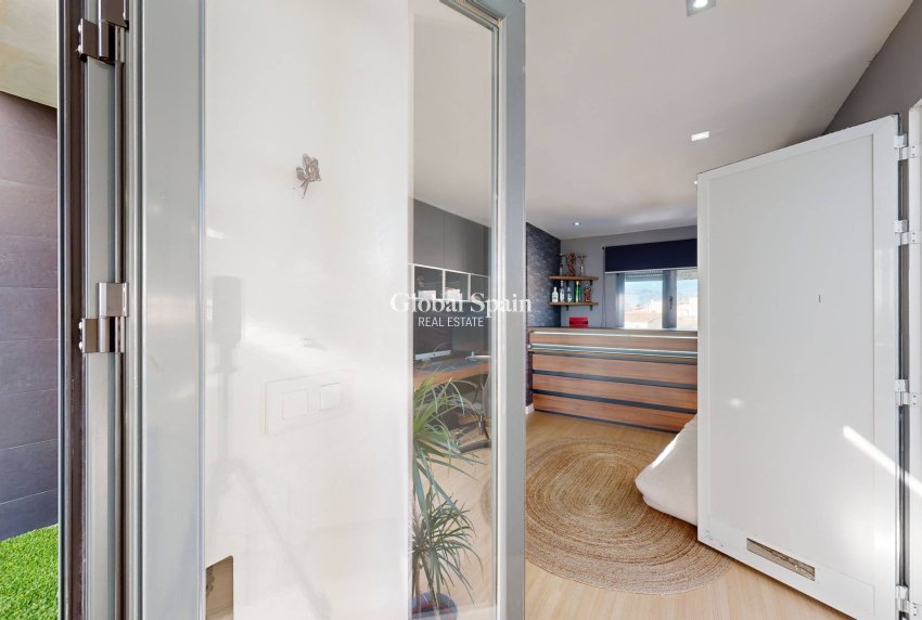 Resale - VILLA -
MOLINA DEL SEGURA - Torrealta