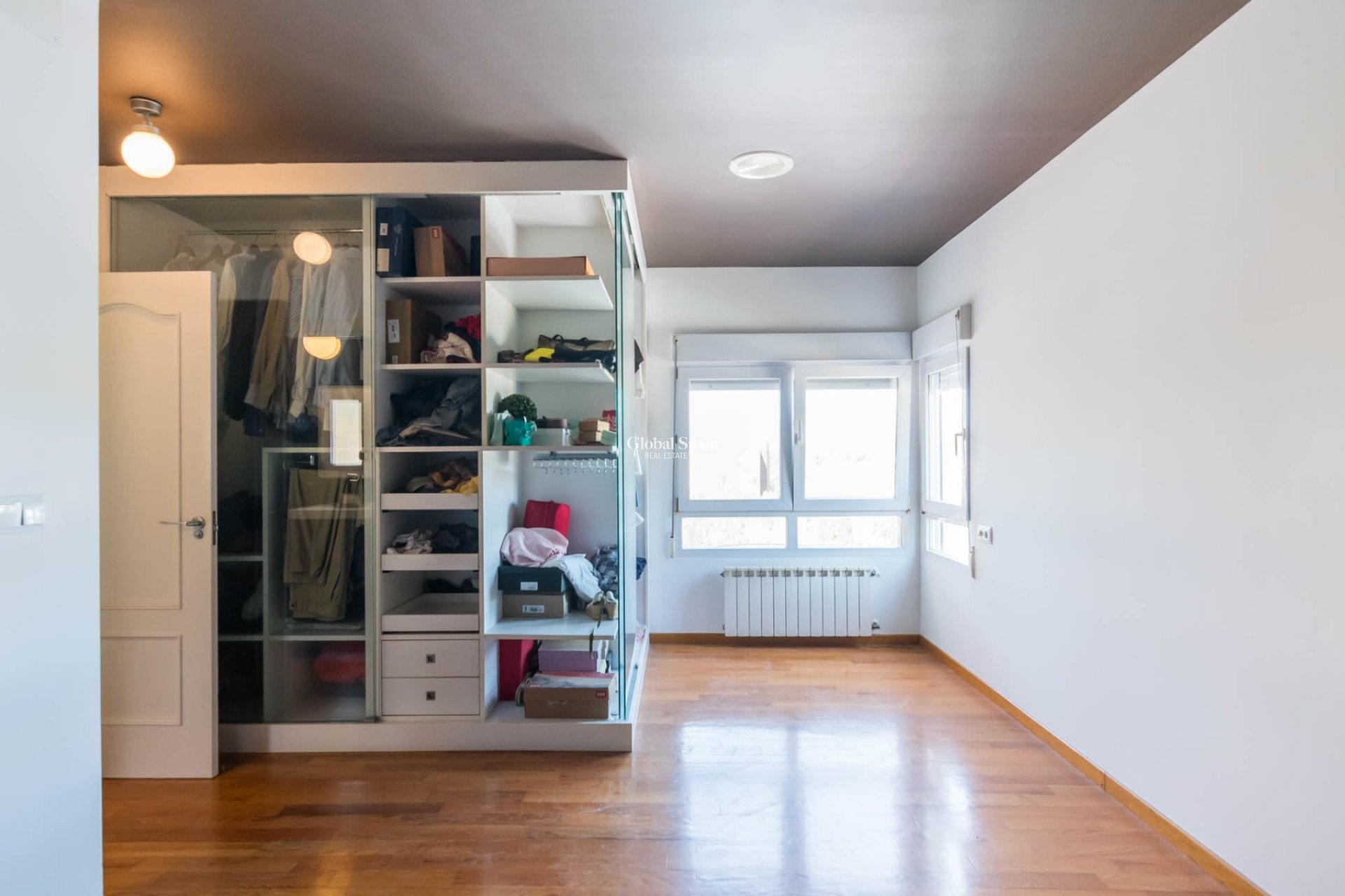 Resale - VILLA -
MOLINA DEL SEGURA