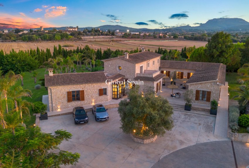 Resale - VILLA -
MONTUÏRI - optional location detail