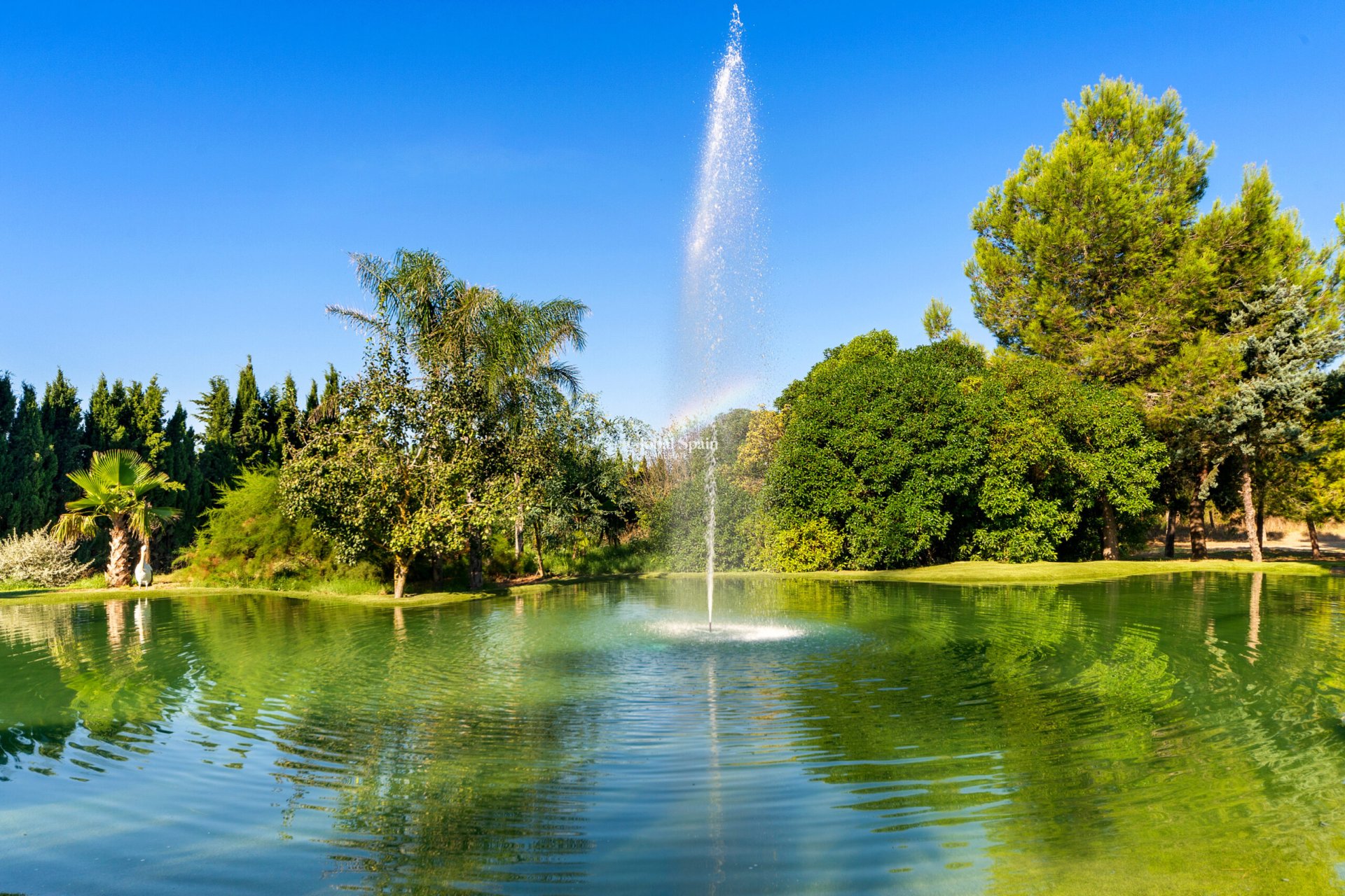 Resale - VILLA -
MONTUÏRI - optional location detail