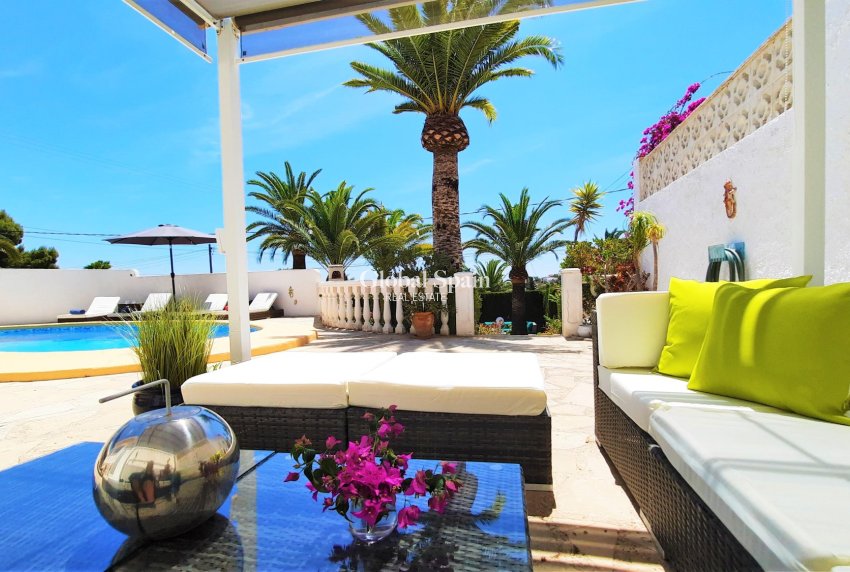 Resale - VILLA -
MORAIRA_TEULADA - center