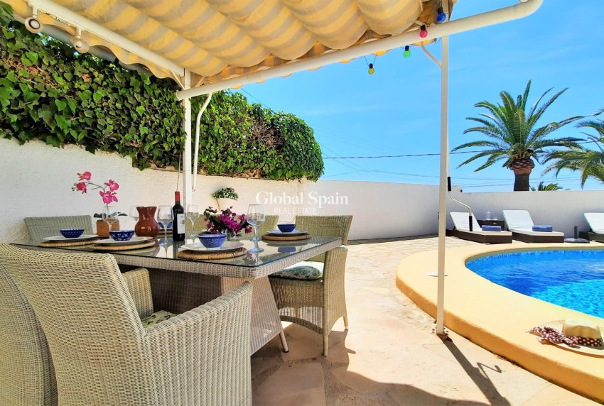 Resale - VILLA -
MORAIRA_TEULADA - center