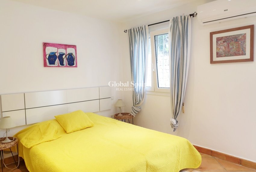 Resale - VILLA -
MORAIRA_TEULADA - Costa Blanca