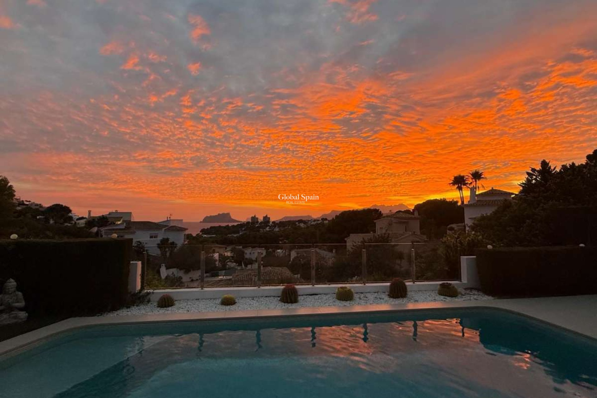 Resale - VILLA -
MORAIRA_TEULADA - Costa Blanca