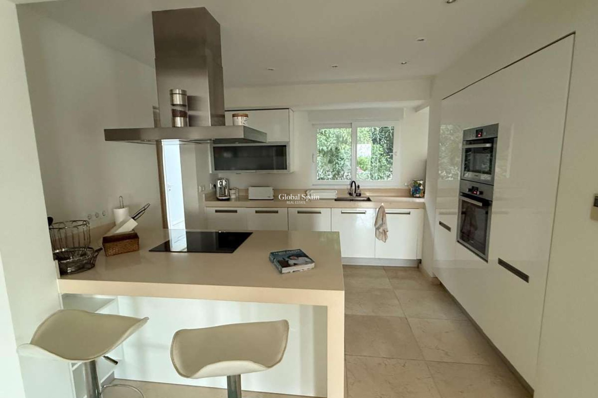 Resale - VILLA -
MORAIRA_TEULADA - Costa Blanca