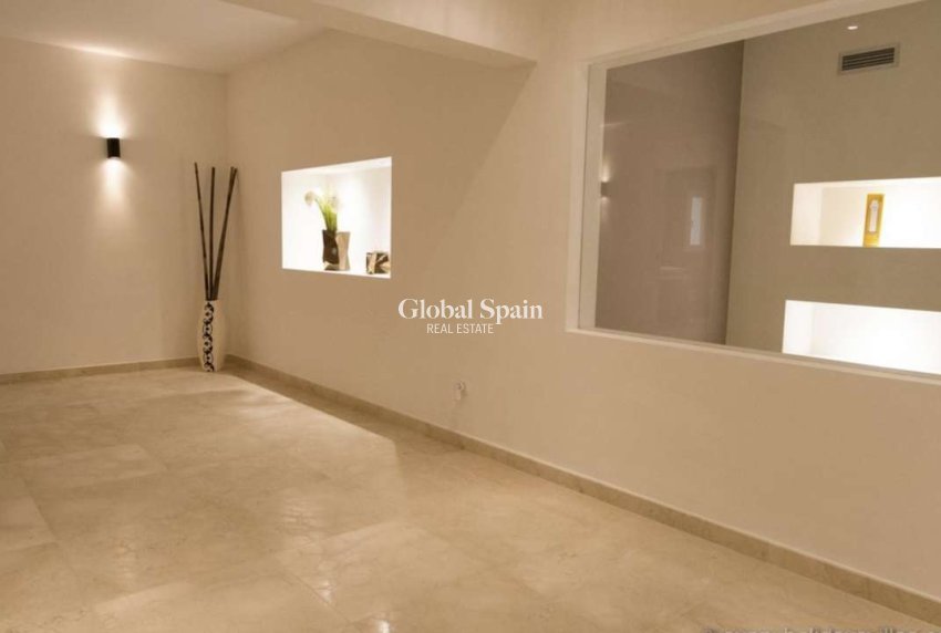 Resale - VILLA -
MORAIRA_TEULADA - Costa Blanca