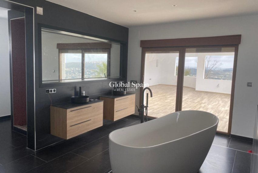 Resale - VILLA -
MORAIRA_TEULADA - Costa Blanca