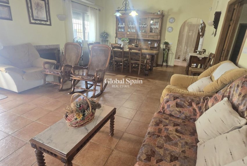 Resale - VILLA -
MURCIA - Gea Y Truyols