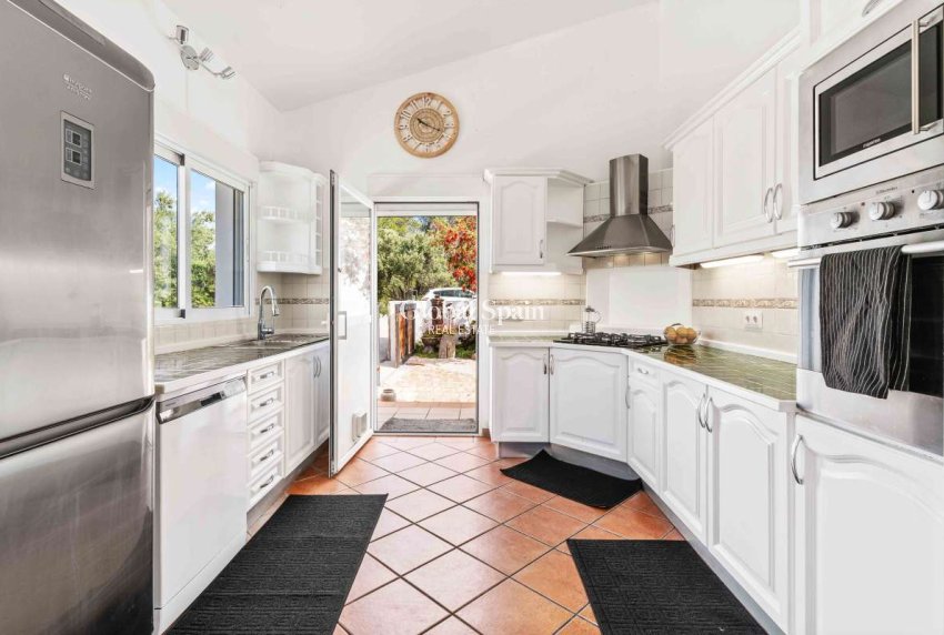 Resale - VILLA -
MURCIA - Inland