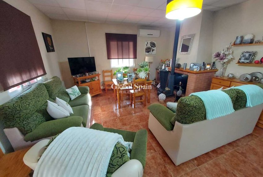 Resale - VILLA -
MURCIA - Inland