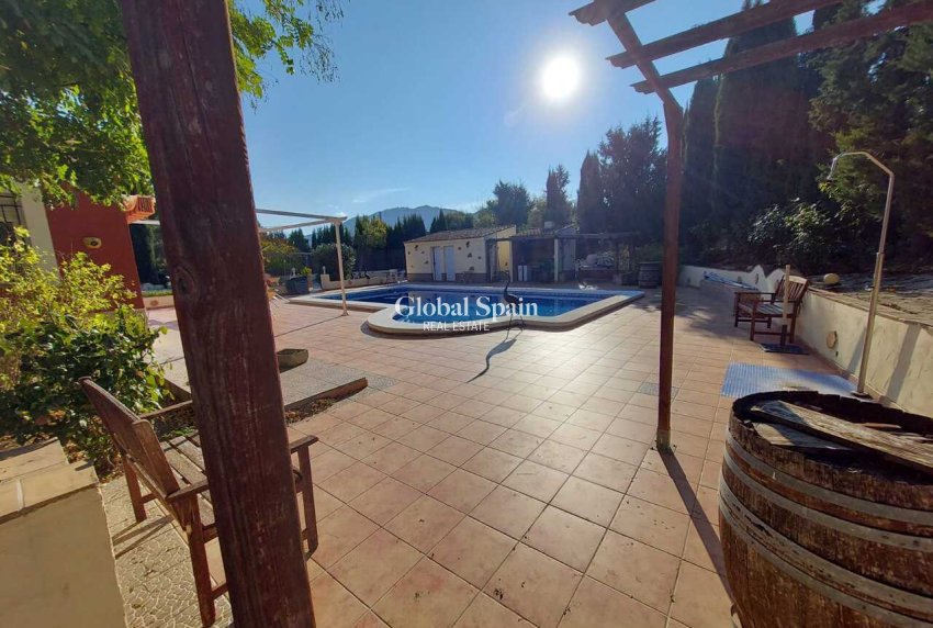 Resale - VILLA -
MURCIA - Inland