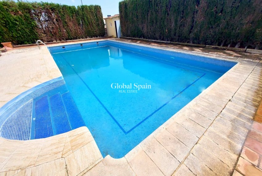 Resale - VILLA -
MURCIA - Inland