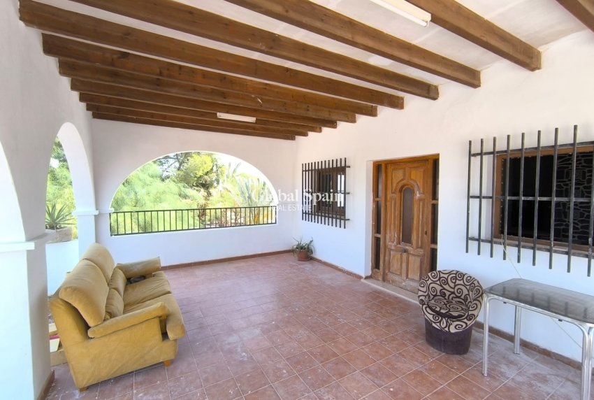 Resale - VILLA -
NOVELDA - Inland