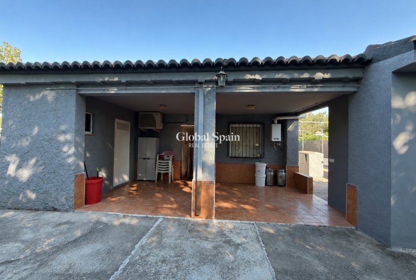 Resale - VILLA -
Oliva - Oliva Nova