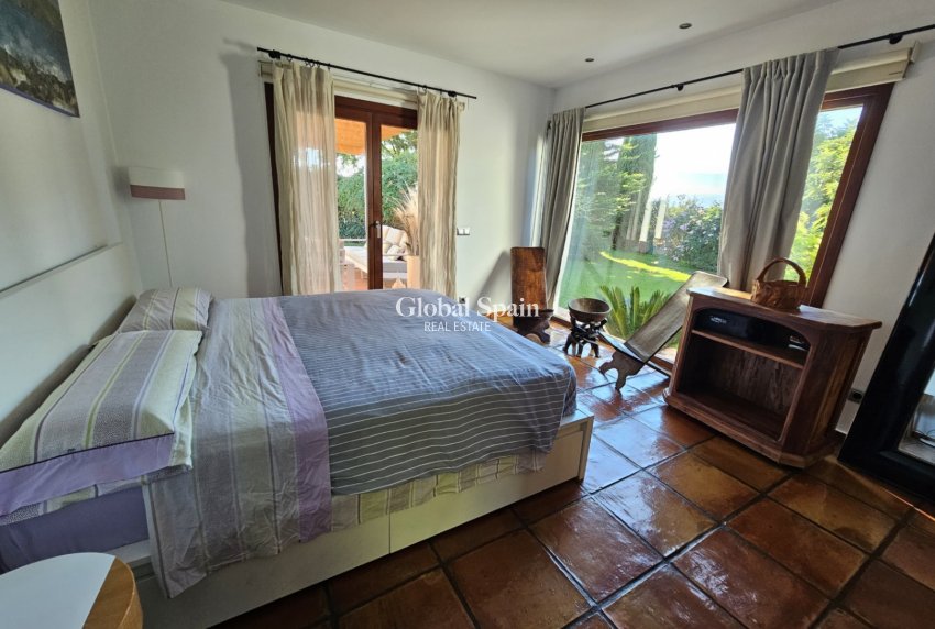 Resale - VILLA -
ONDARA - Inland