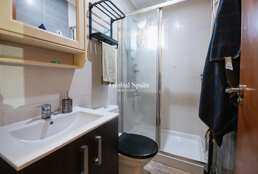 Resale - Villa -
ORIHUELA - Benferri