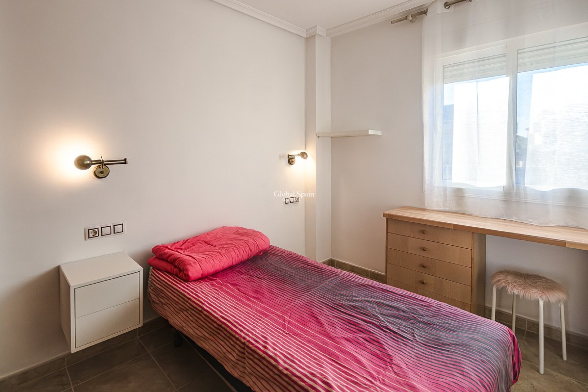 Resale - Villa -
ORIHUELA - Benferri