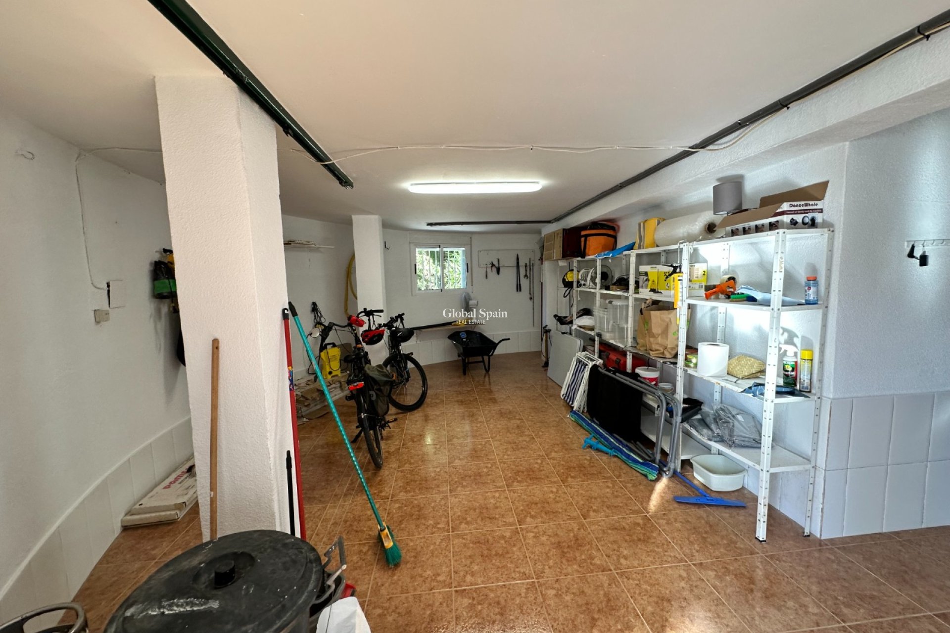 Resale - Villa -
ORIHUELA - Benferri