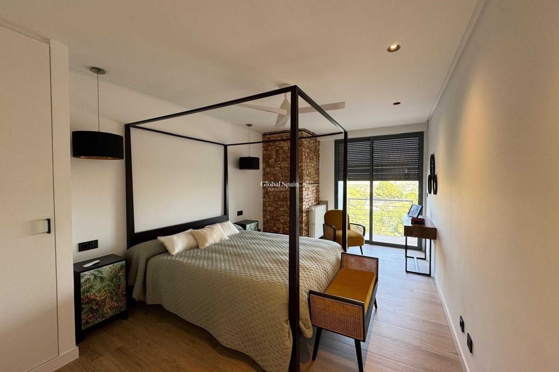 Resale - VILLA -
ORIHUELA COSTA - Altos de campoamor