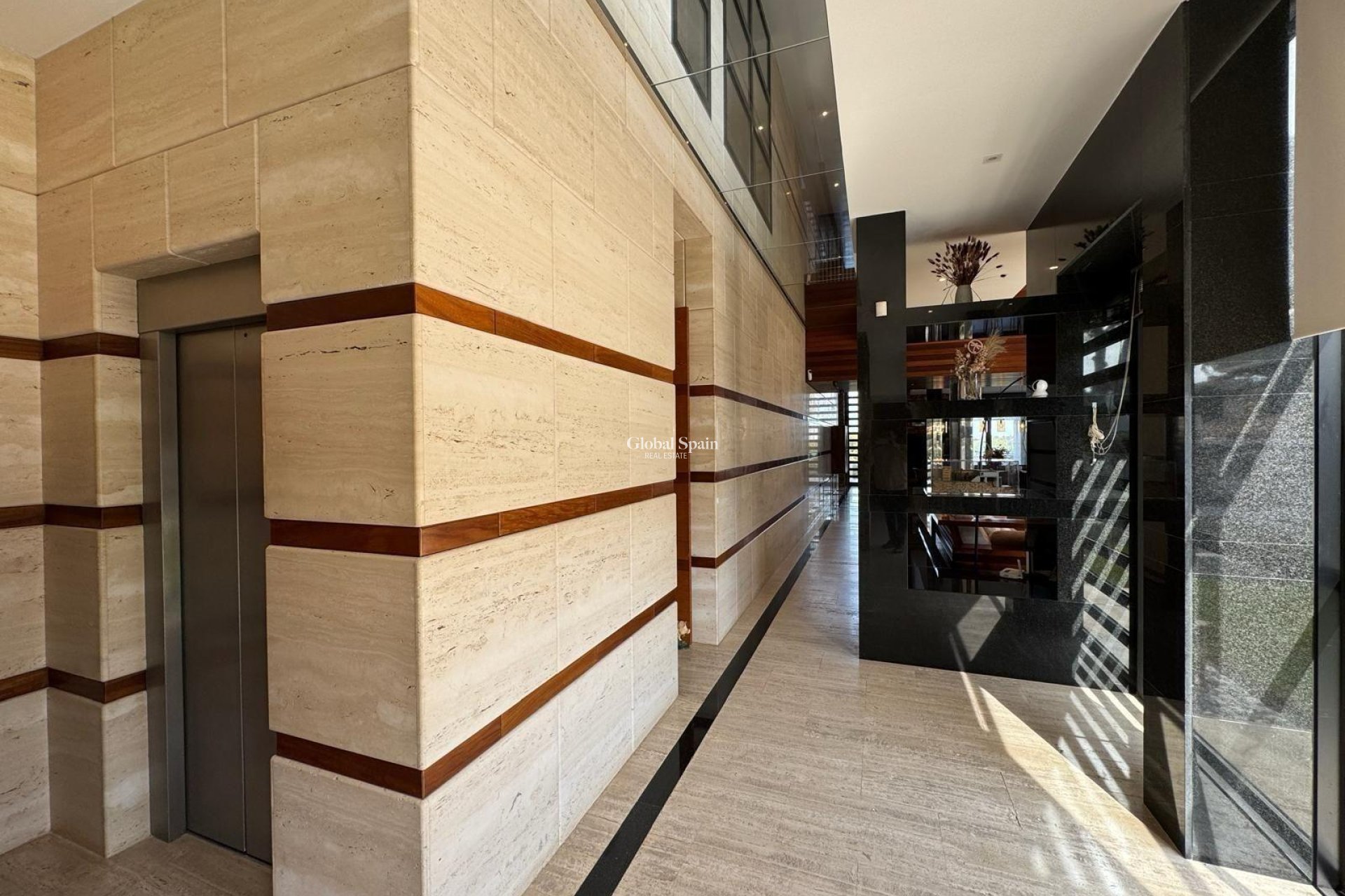 Resale - VILLA -
ORIHUELA COSTA - Altos de campoamor