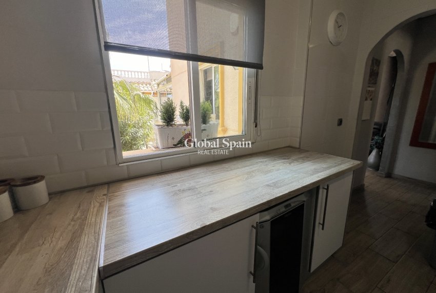 Resale - Villa -
ORIHUELA - Costa Blanca Sur