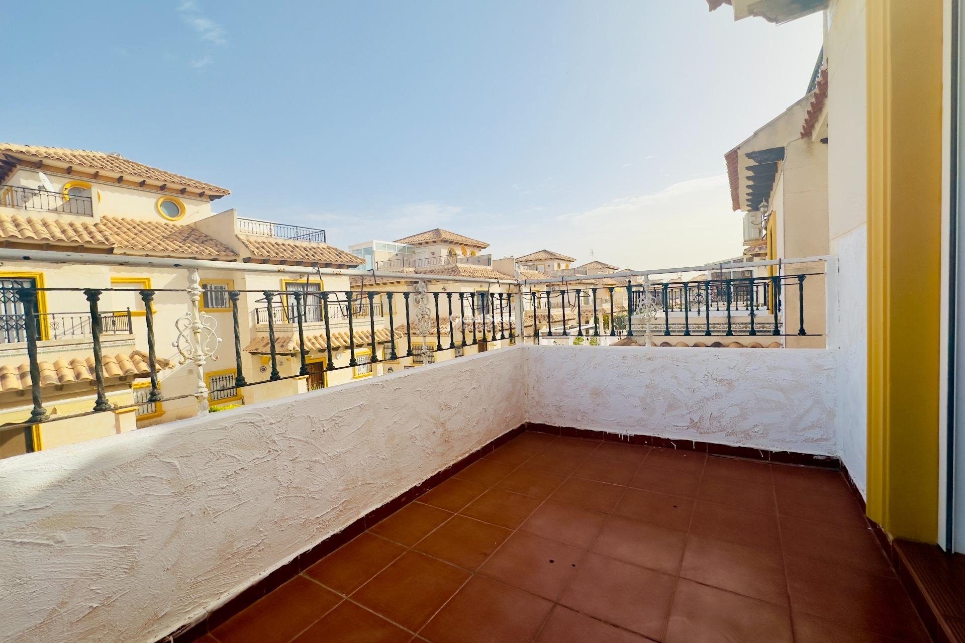 Resale - VILLA -
ORIHUELA COSTA - CABO ROIG