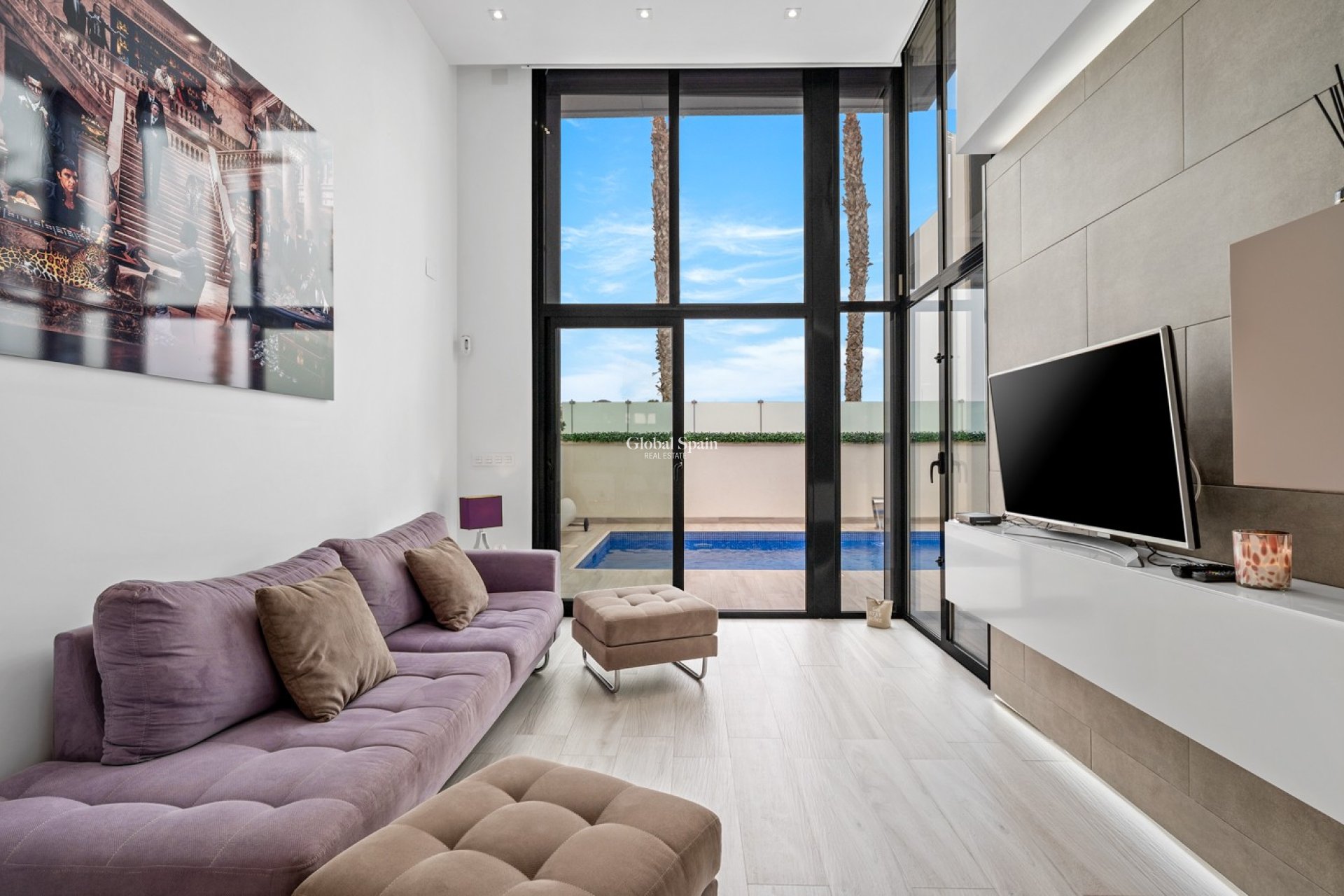 Resale - VILLA -
ORIHUELA COSTA - CABO ROIG