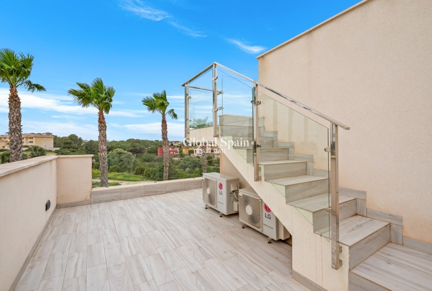 Resale - VILLA -
ORIHUELA COSTA - CABO ROIG