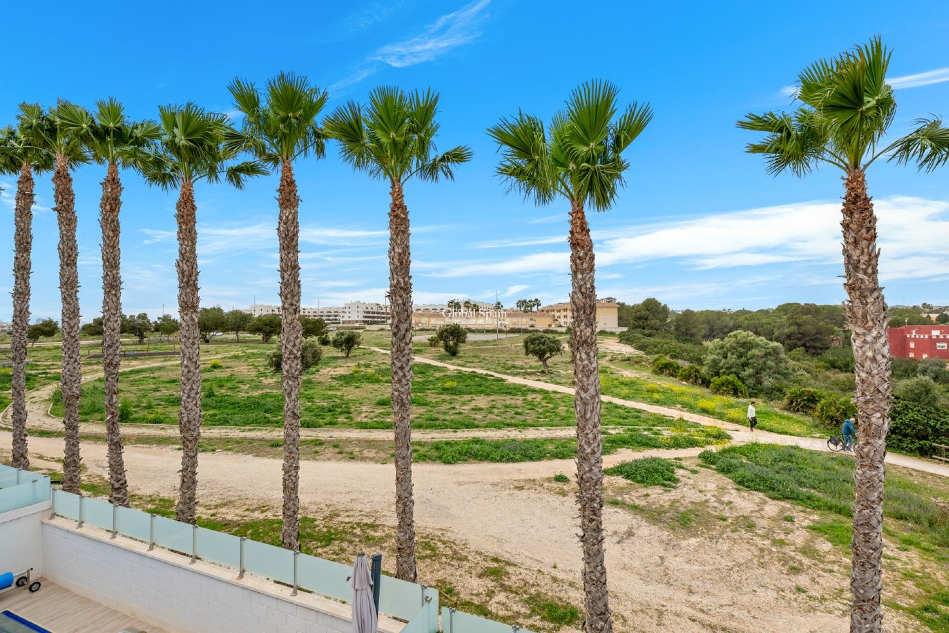 Resale - VILLA -
ORIHUELA COSTA - CABO ROIG