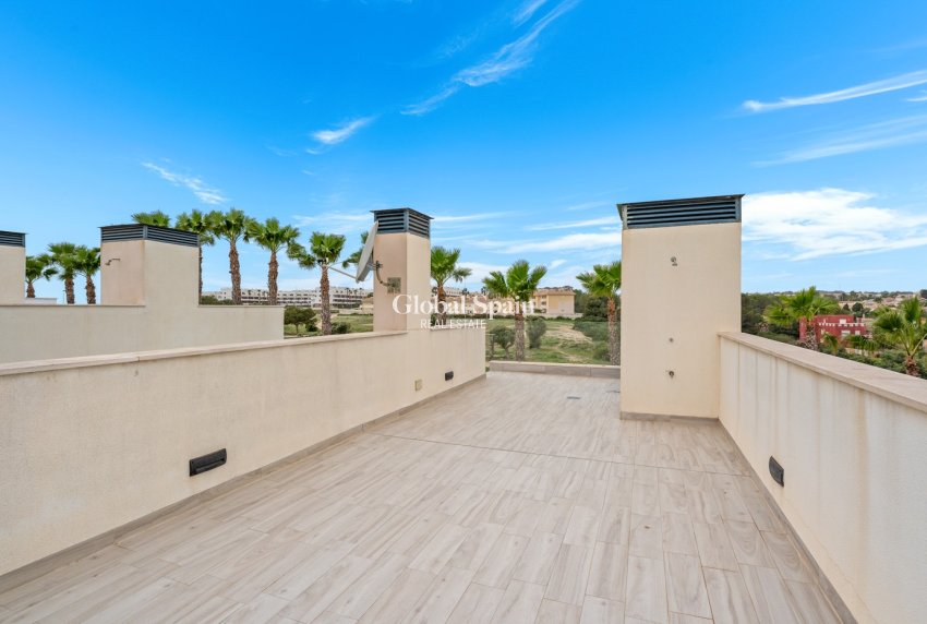 Resale - VILLA -
ORIHUELA COSTA - CABO ROIG