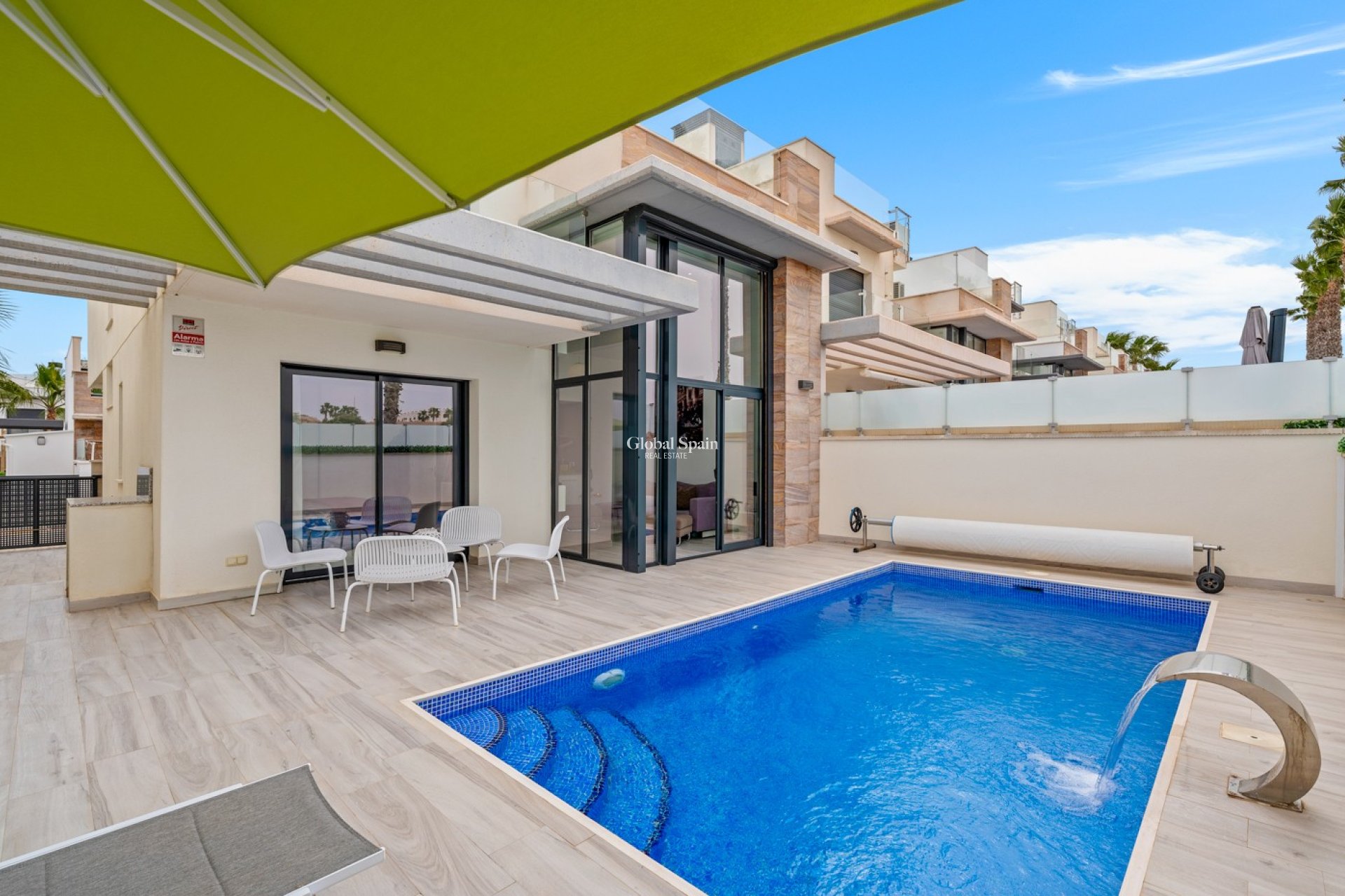 Resale - VILLA -
ORIHUELA COSTA - CABO ROIG
