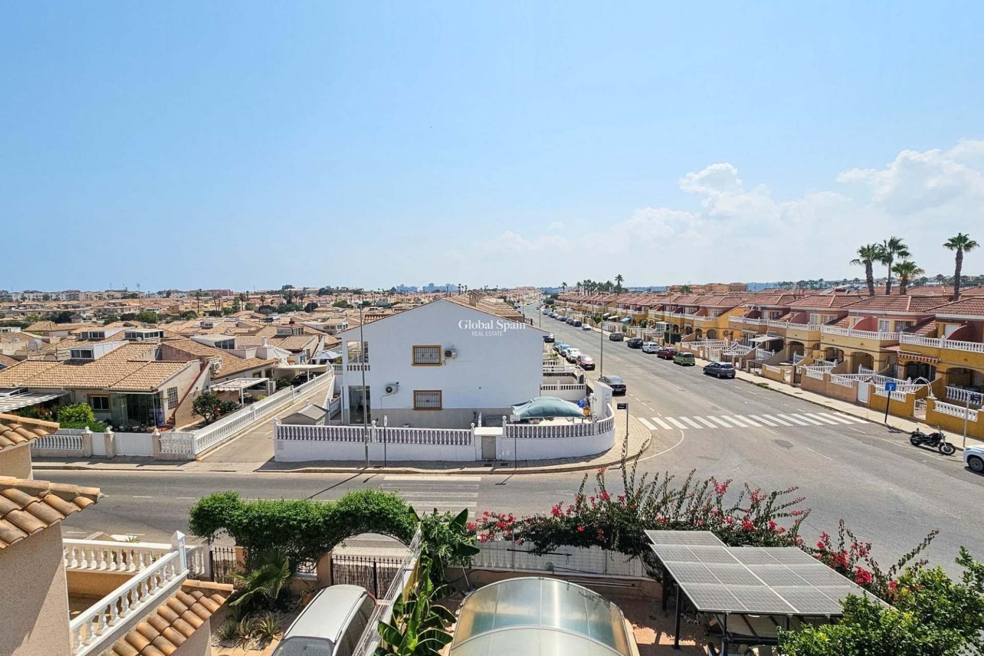 Resale - VILLA -
ORIHUELA COSTA - CABO ROIG