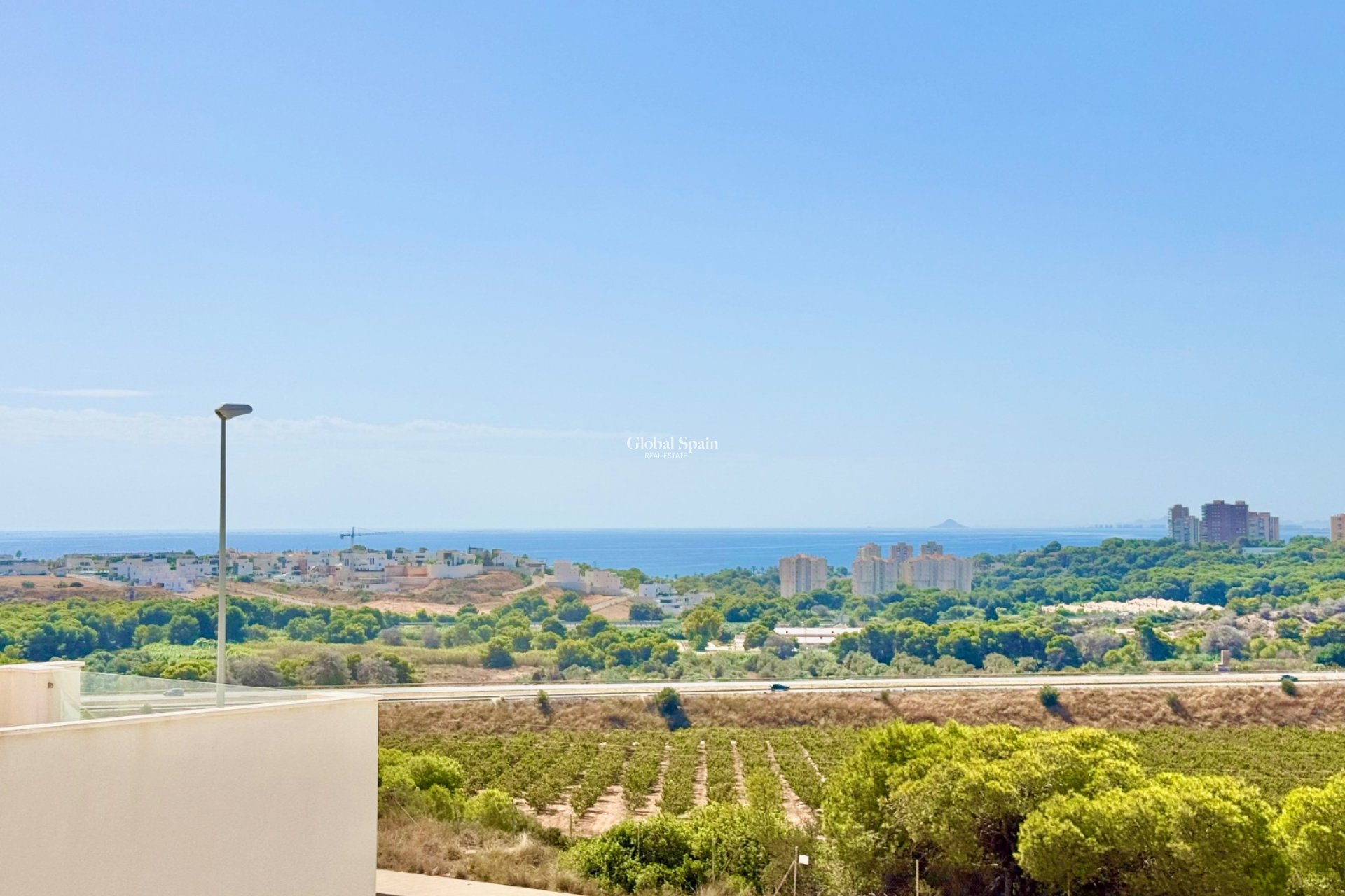 Resale - VILLA -
ORIHUELA COSTA - CABO ROIG