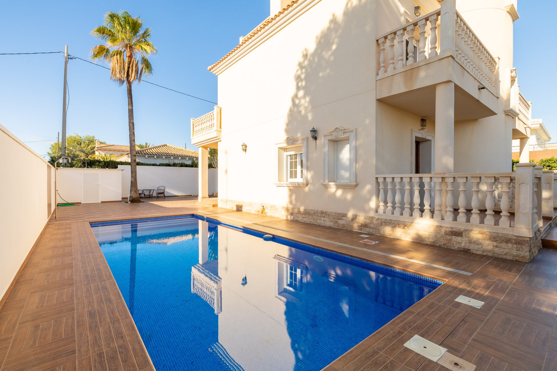 Resale - Villa -
ORIHUELA COSTA - CABO ROIG