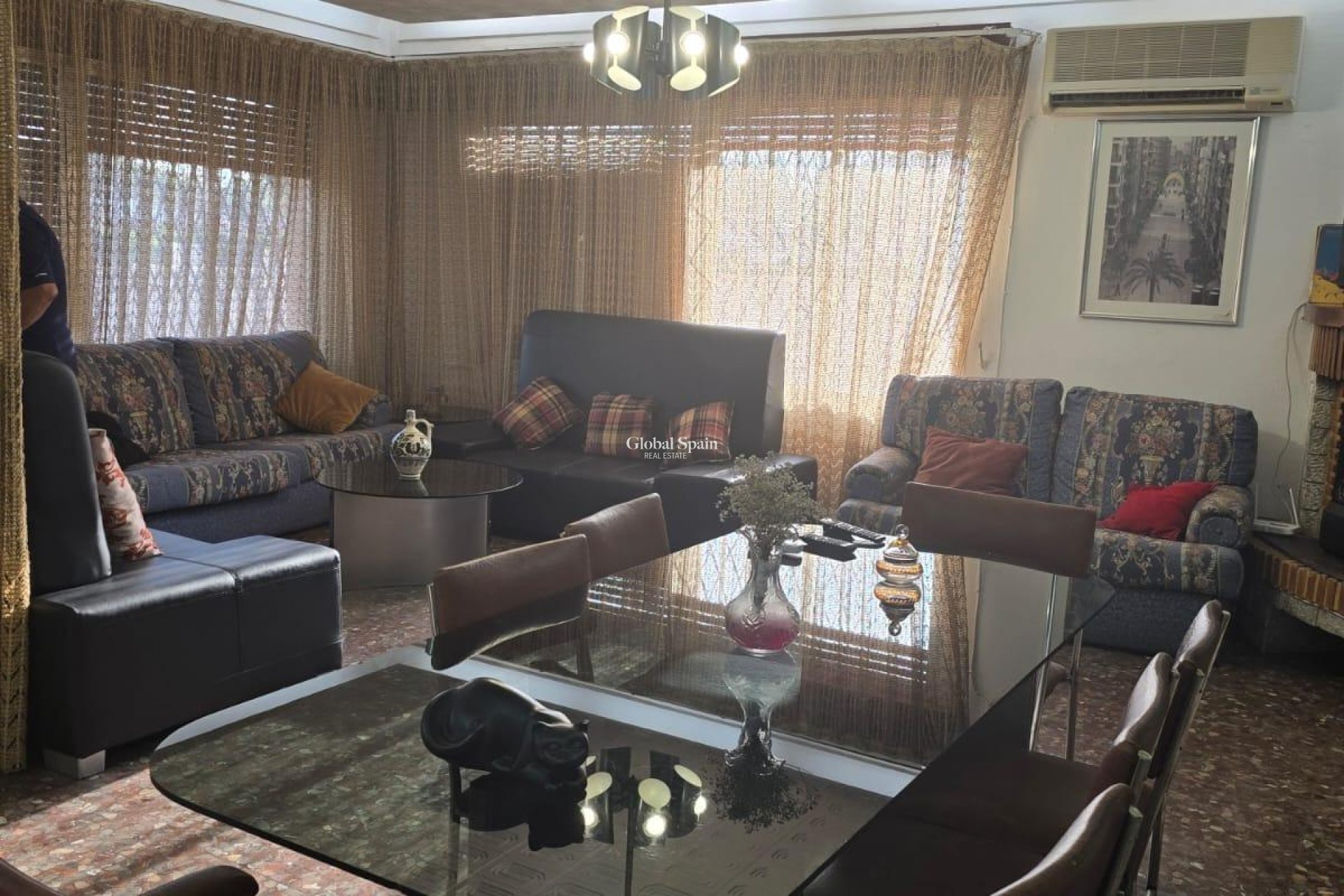 Resale - VILLA -
ORIHUELA COSTA - CAMPOAMOR