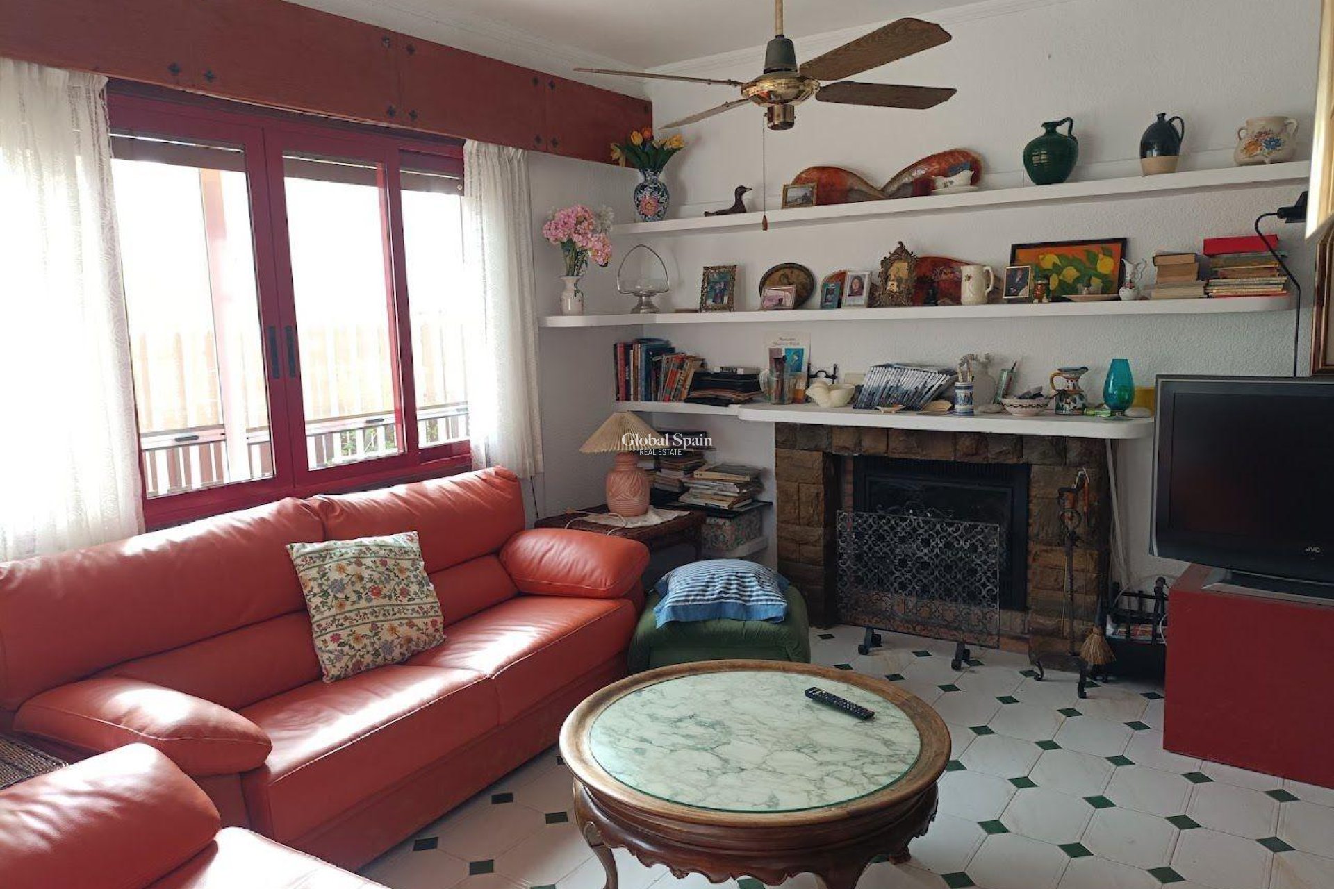 Resale - VILLA -
ORIHUELA COSTA - CAMPOAMOR