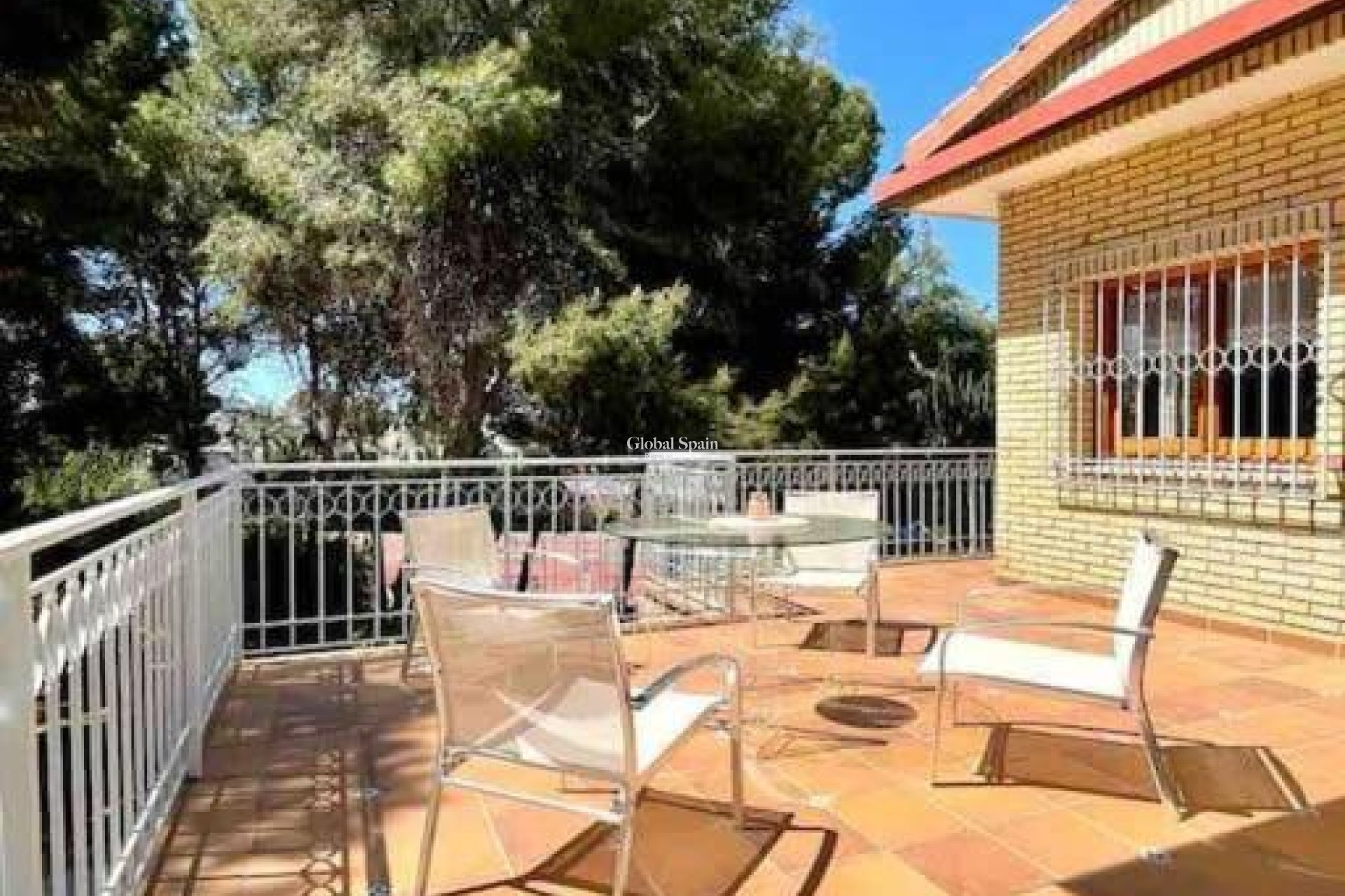 Resale - VILLA -
ORIHUELA COSTA - CAMPOAMOR