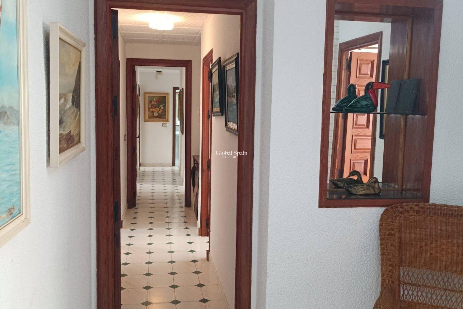 Resale - VILLA -
ORIHUELA COSTA - CAMPOAMOR