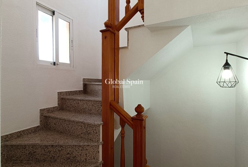 Resale - VILLA -
ORIHUELA COSTA - Castillo de Don Juan