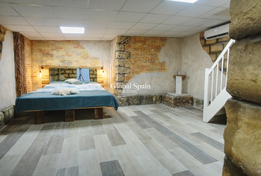 Resale - VILLA -
ORIHUELA COSTA - Costa Blanca South