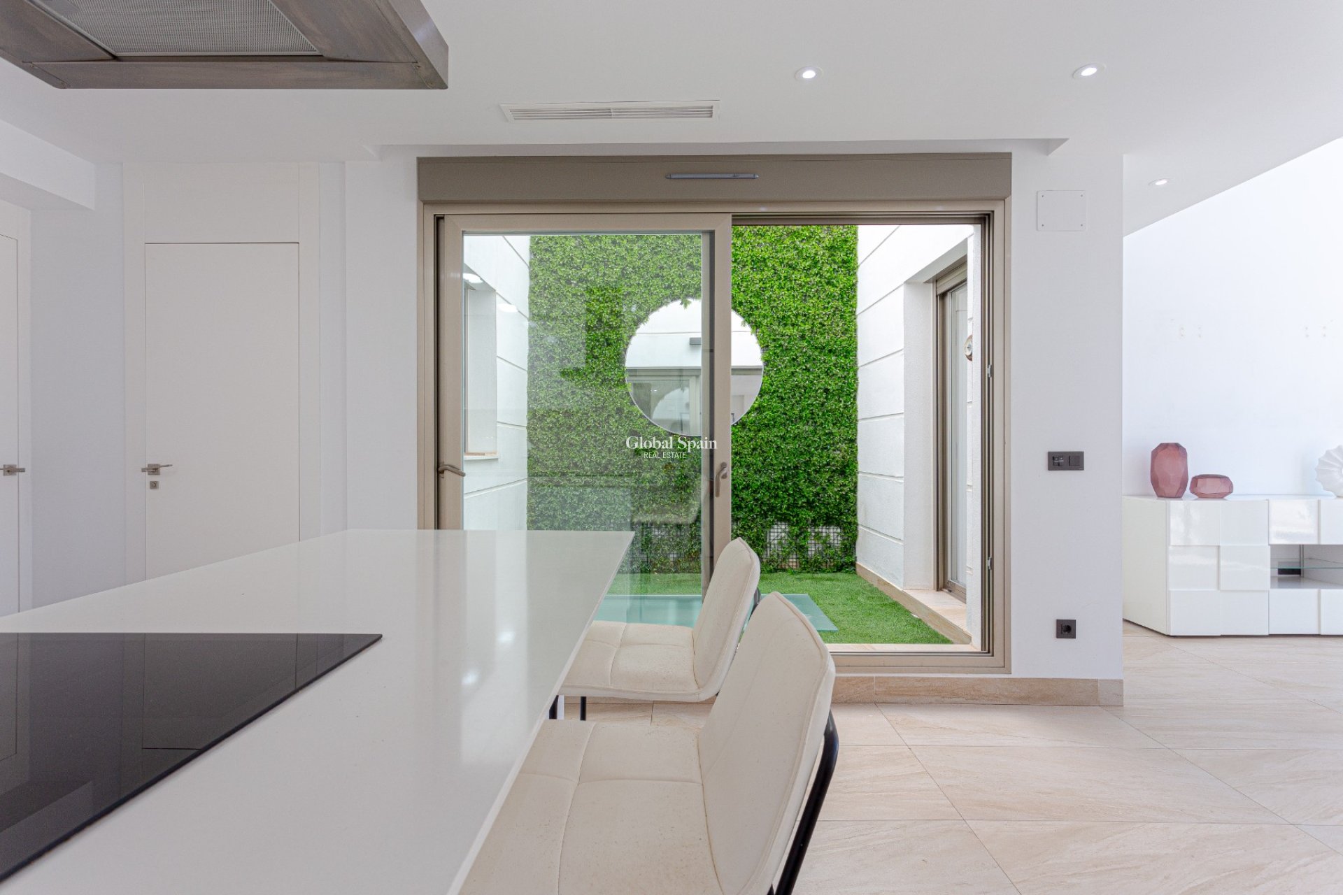 Resale - VILLA -
ORIHUELA COSTA - Costa Blanca