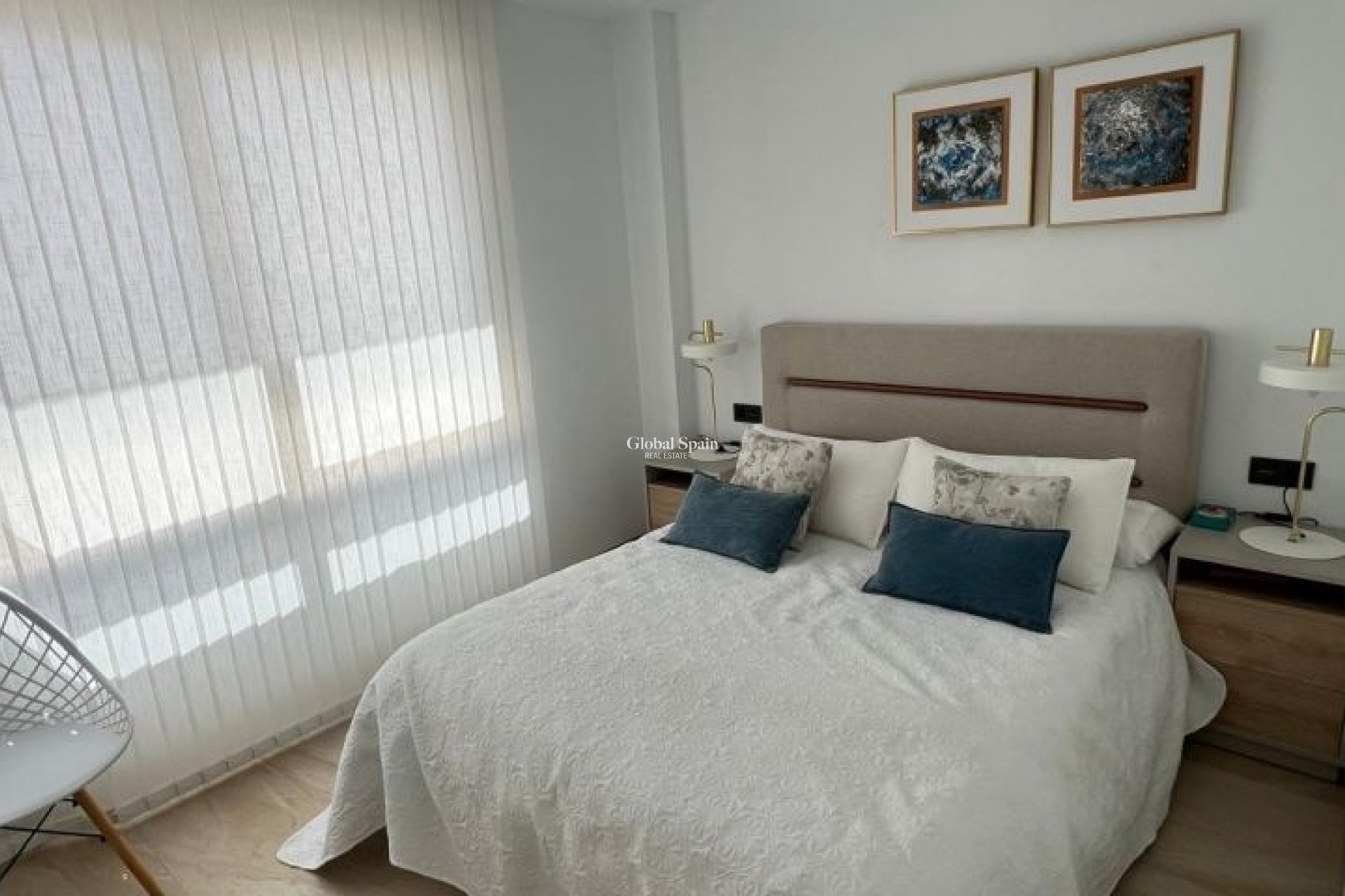 Resale - VILLA -
ORIHUELA COSTA - Costa Blanca