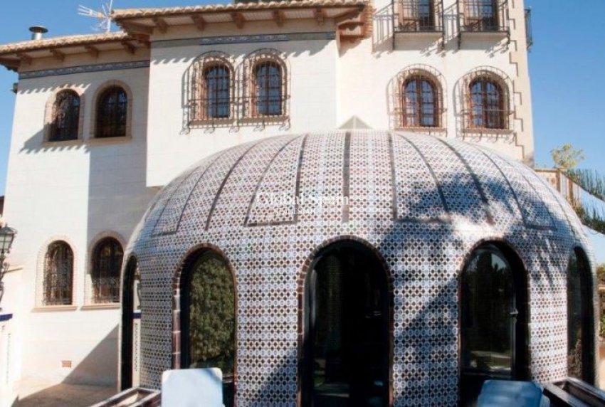 Resale - VILLA -
ORIHUELA COSTA - Costa Blanca